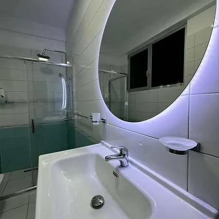 Marina Bay Apartament * Vlorë